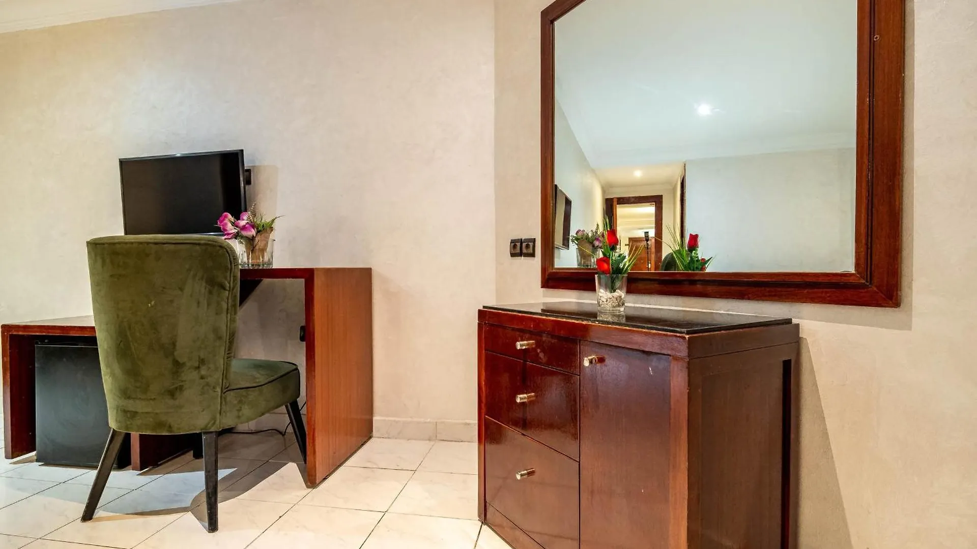 Hotel Casablanca City Center 3*,
